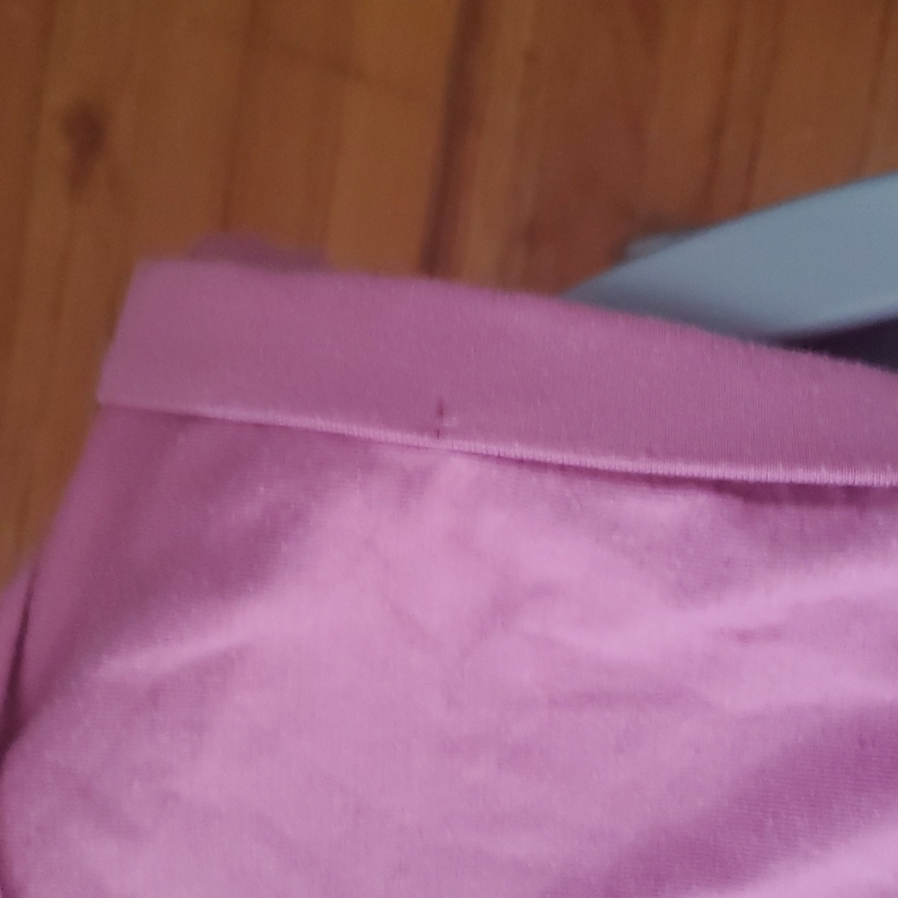 Pink tee shirt - Picture 2 of 4